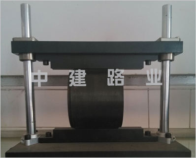 瀝青混合料劈裂夾具
